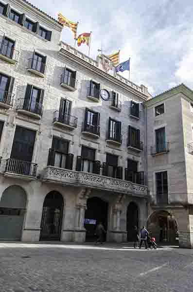 17 - Girona - ayuntamiento